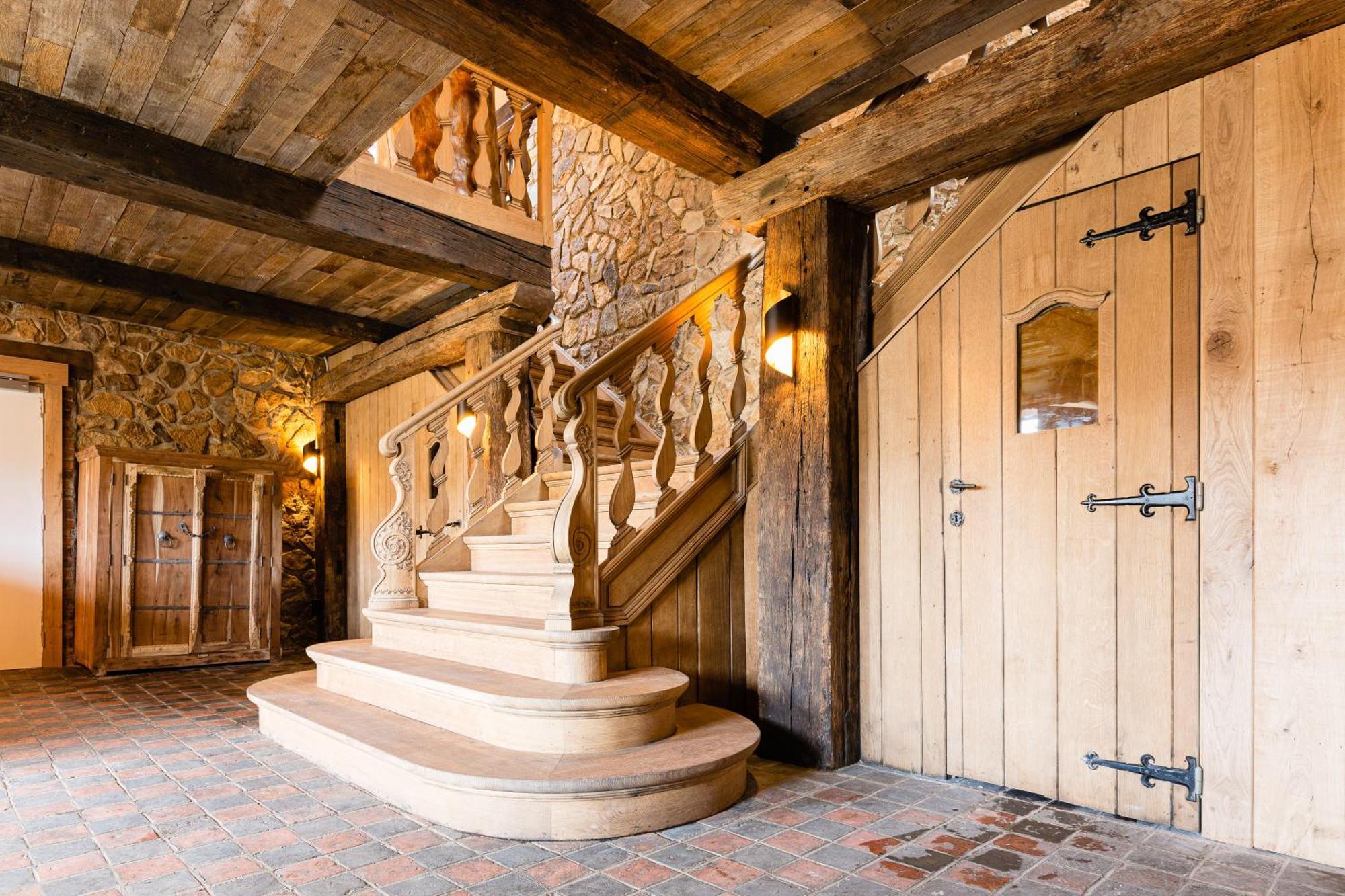 Le Lignely Hotel
